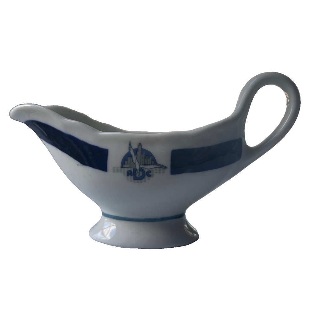 Vintage ADC Chicago Skyline SEAGULL Restaurant Ware GRAVY BOAT Shenango China EC